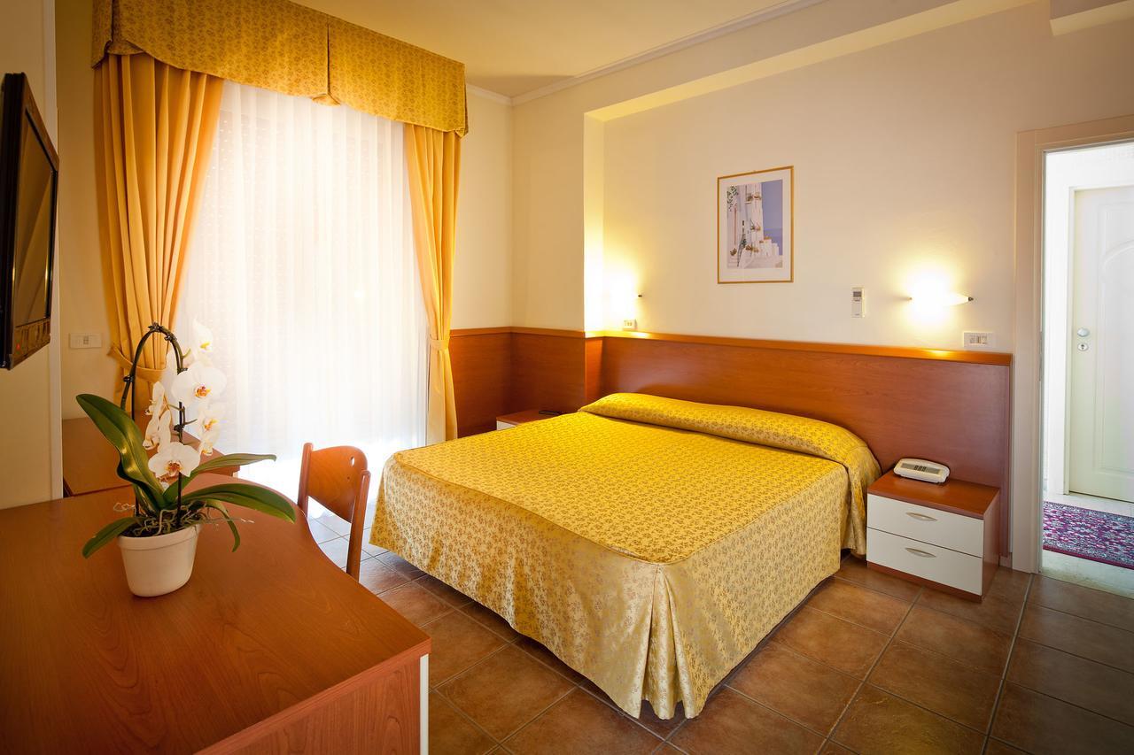 Hotel Beaurivage 파노 객실 사진